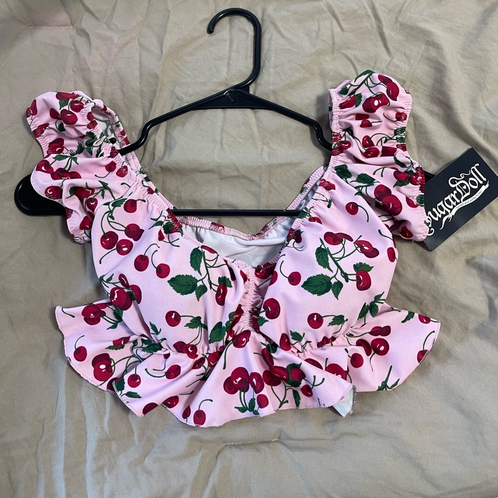 Pin up crop top 🍒